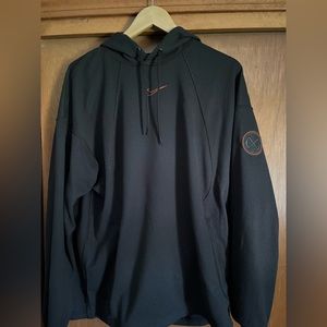 Nike Men’s Hoodie Sustainable Material